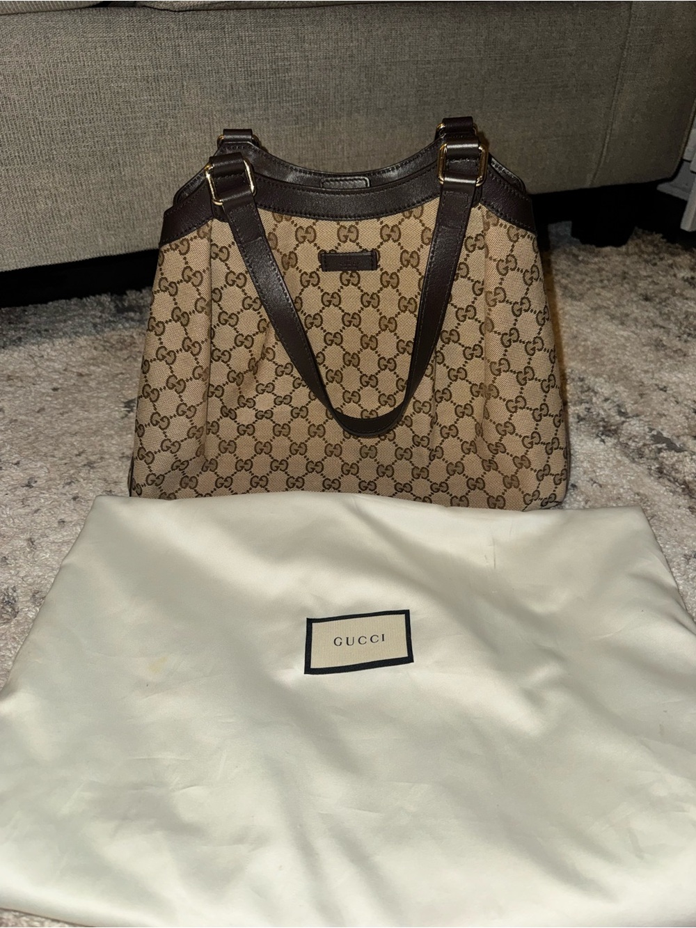 Gucci Canvas Sukey Medium- New Without tags.